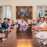 Governo amplia isenção de ICMS para veículos elétricos e híbridos e beneficia taxistas e motoristas de aplicativo