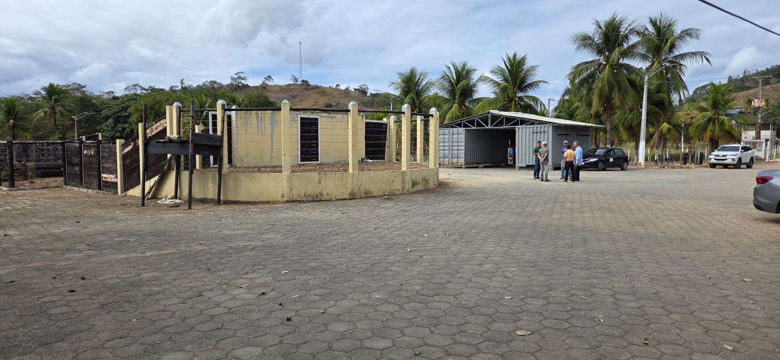 Leia mais sobre o artigo Prefeitura anuncia construção de galpão metálico no Parque de Exposições de Barra de São Francisco
